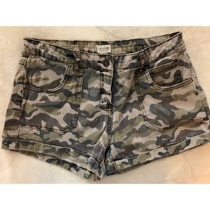 Camo jean shorts